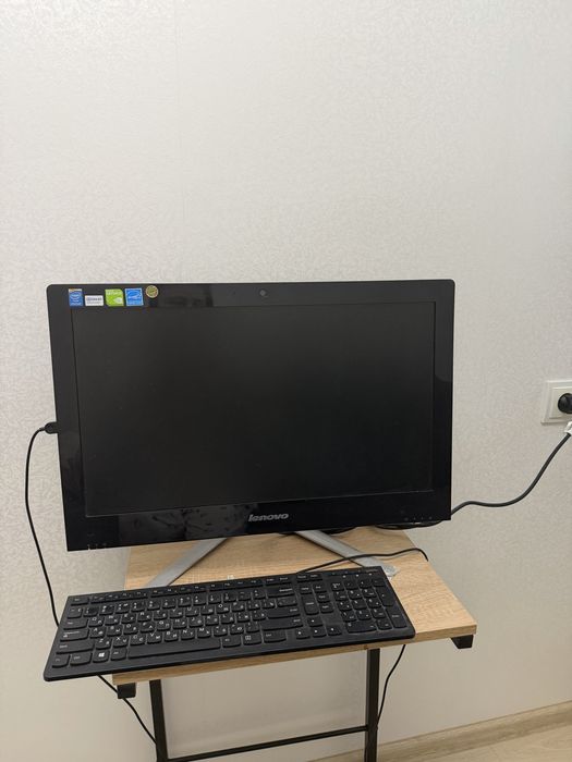 Моноблок All-in-one lenovo c440
