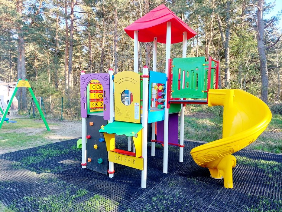 Domki nad morzem basen Ostrowo Jastrzębia Góra noclegi majówka