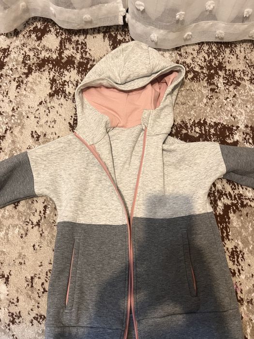 Костюм весна на дівчинку