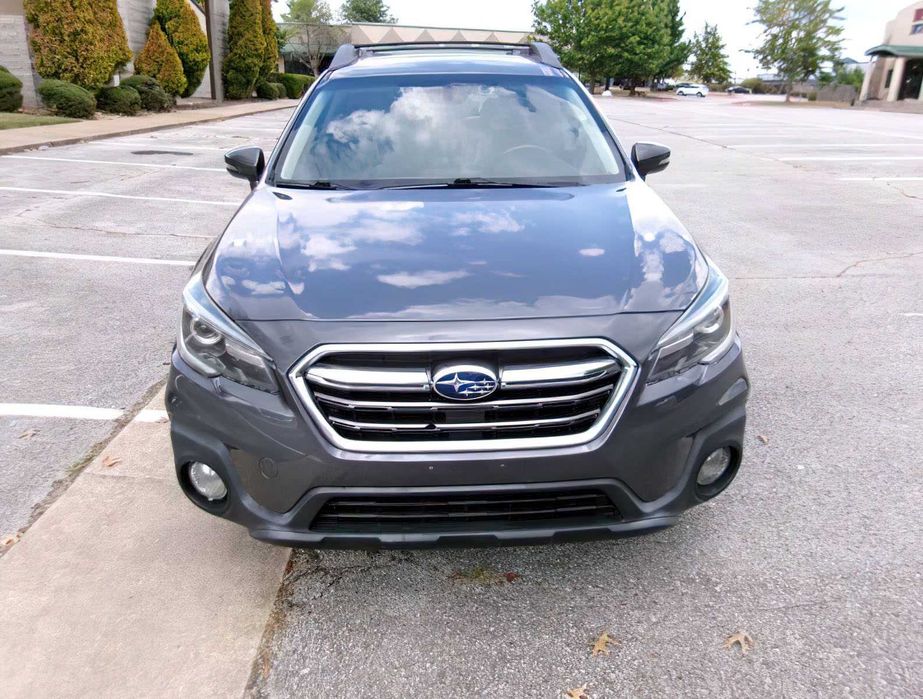 Subaru Outback Limited      2018