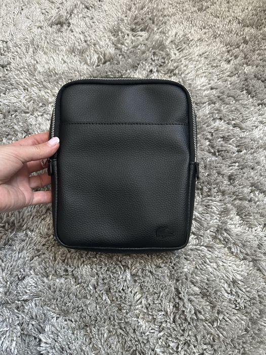 Lacoste чоловіча , нова , 3000 грн