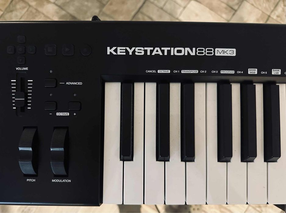 Midi Kontroler M-Audio Keystation 88 MK3