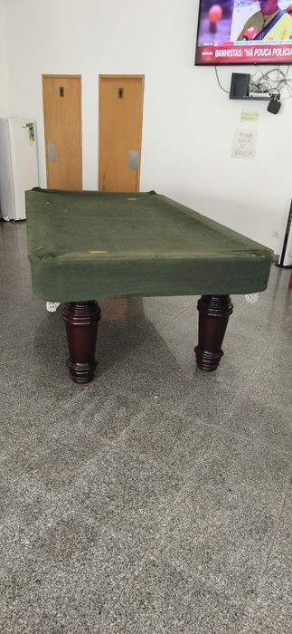 Mesa de bilhar completa