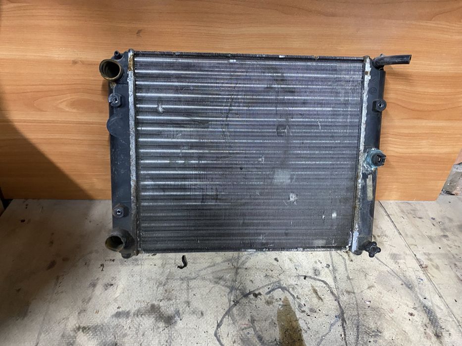 Радіатор Таврія