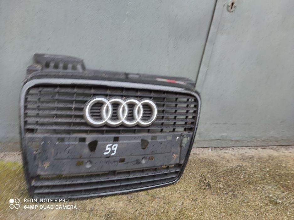 ATRAPA GRILL Audi A4 B8 po Lifcie Oryginalna rewelacyjny stan!