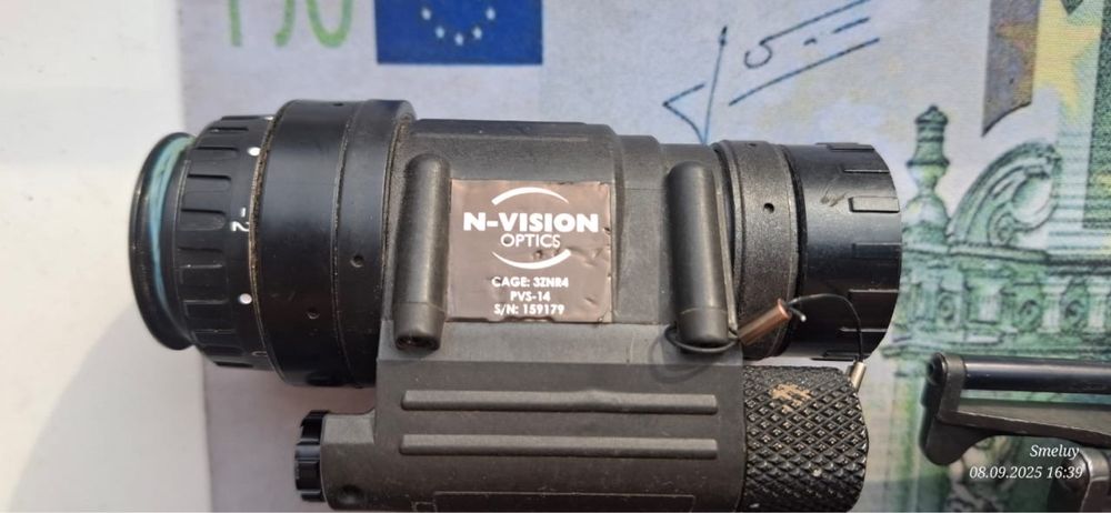 PVS 14 прилад нічного бачення