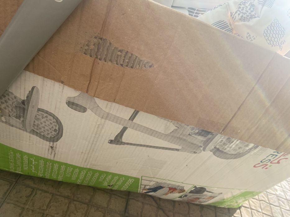 2 cadeiras de alimentação Chicco