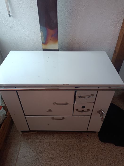 Fogão de lenha em  bom estado