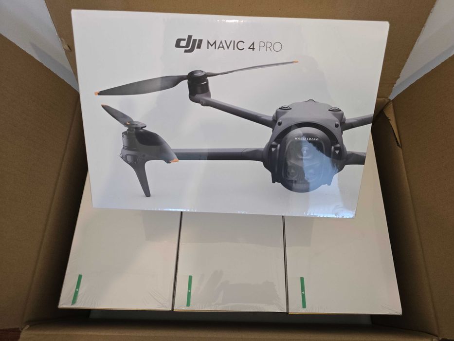 DJI Mavic 4 Pro Fly More Combo