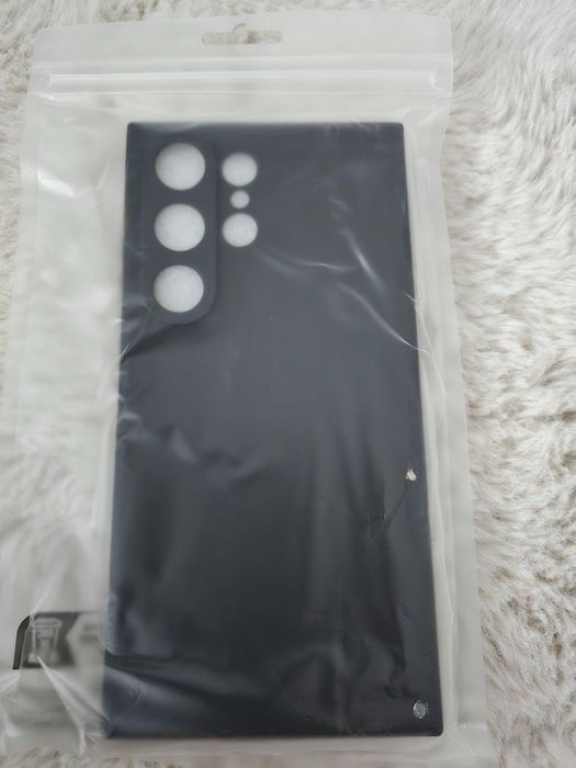 Etui Samsung Galaxy S24 ultra w kolorze czarnym