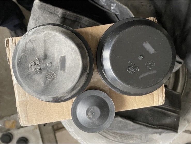 Заглушка пробка кришка фари Volkswagen Passat b6 вантажівок