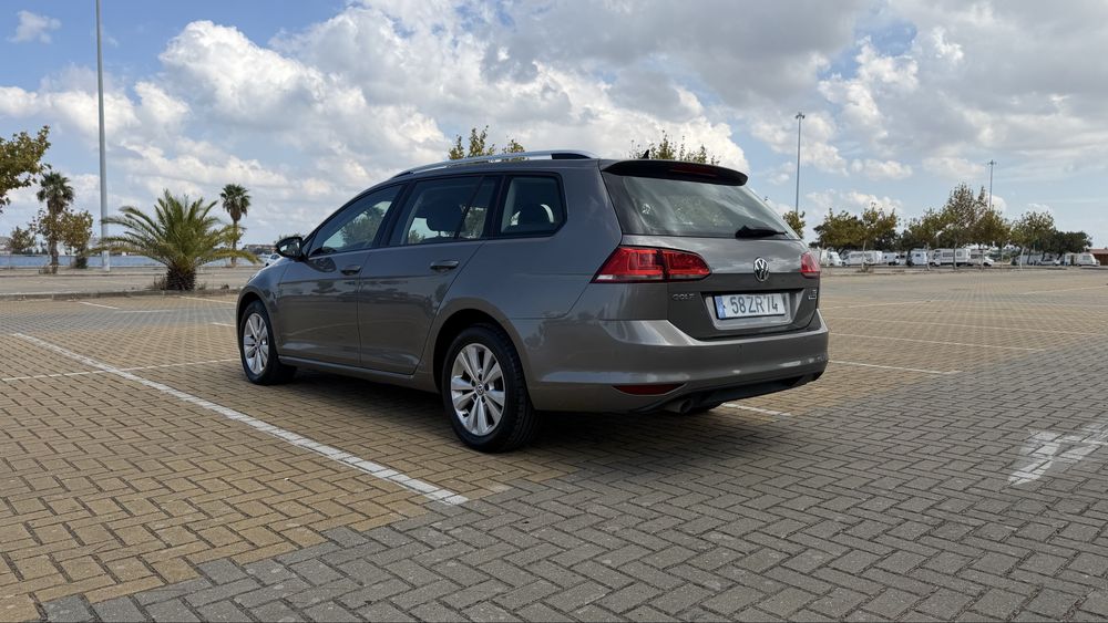 Vendo VW Golf 7 Variant 1.6 TDI DSG