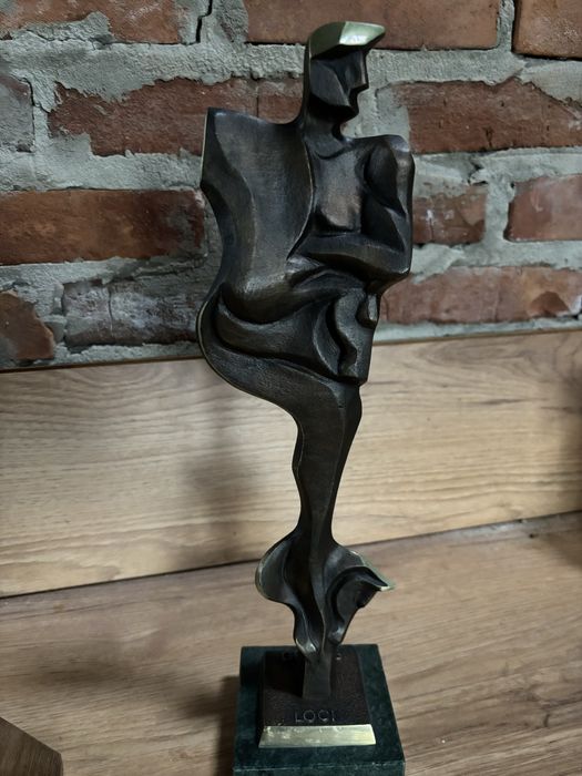 Statułetka sprzedam .!