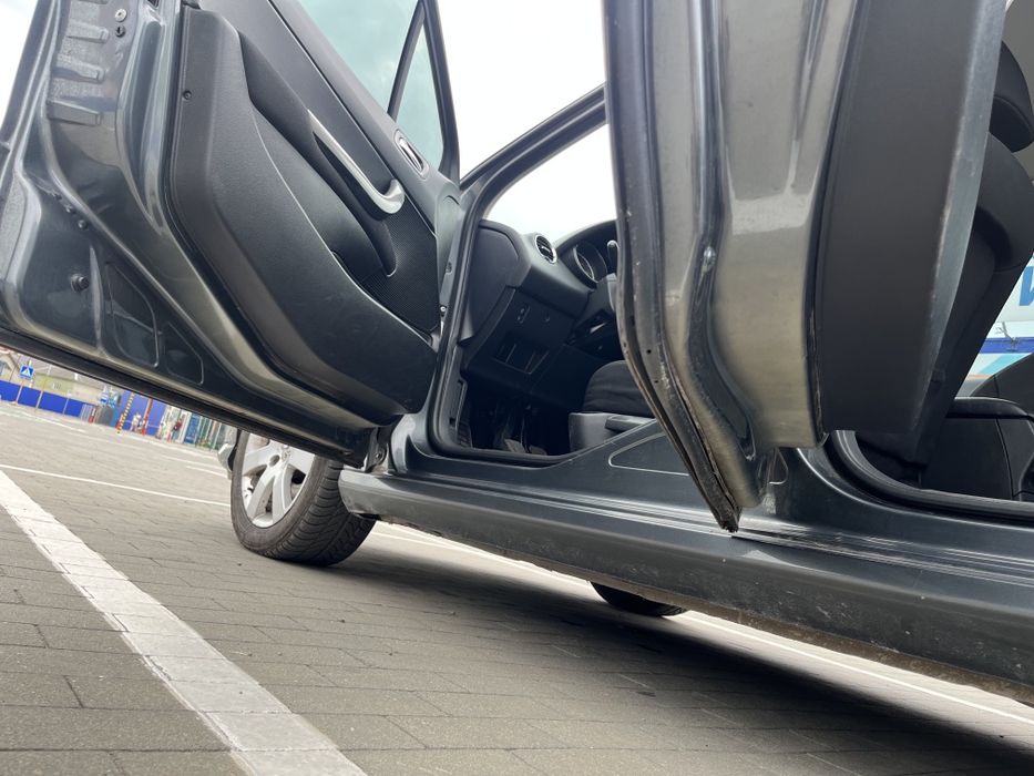 Продам Peugeot 308, газ-бензин 1,6