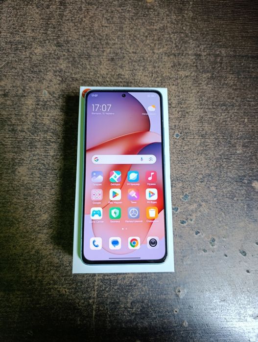 Продам Redmi Note 13 8/256