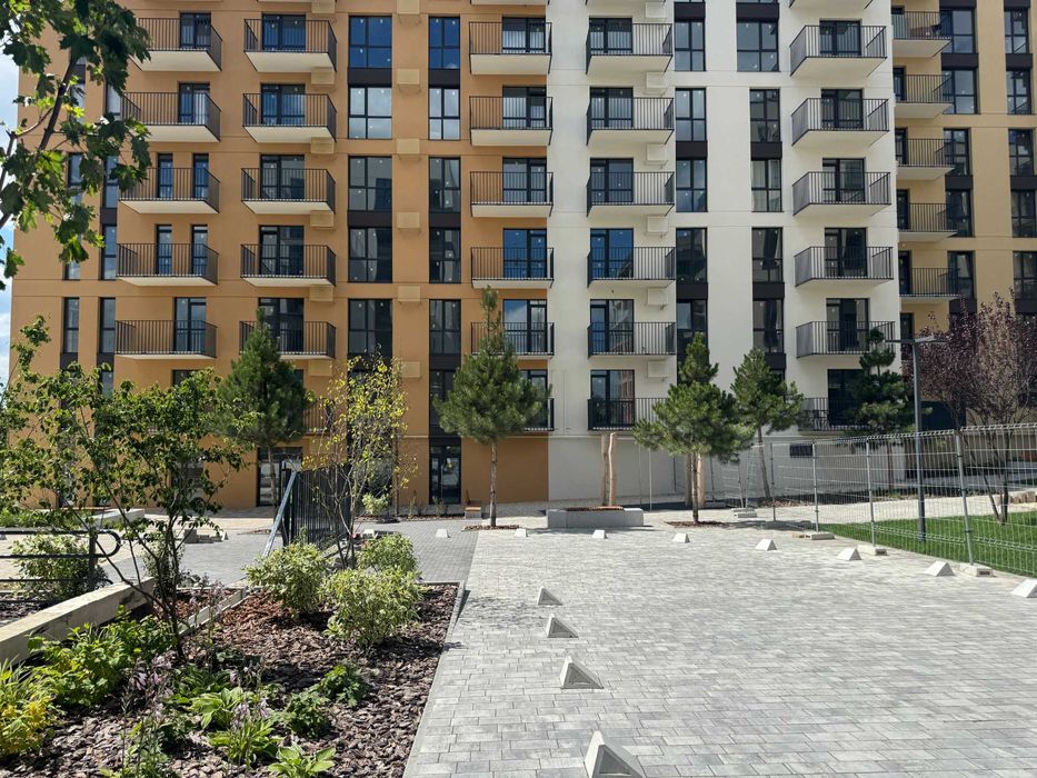 Продам 1-кімнатну квартиру 52 м2 м. Пустомити (9км.від Львова) єОселя