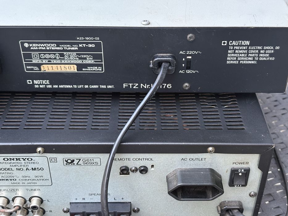 Wzmacniacz ONKYO + tuner radiowy KENWOOD