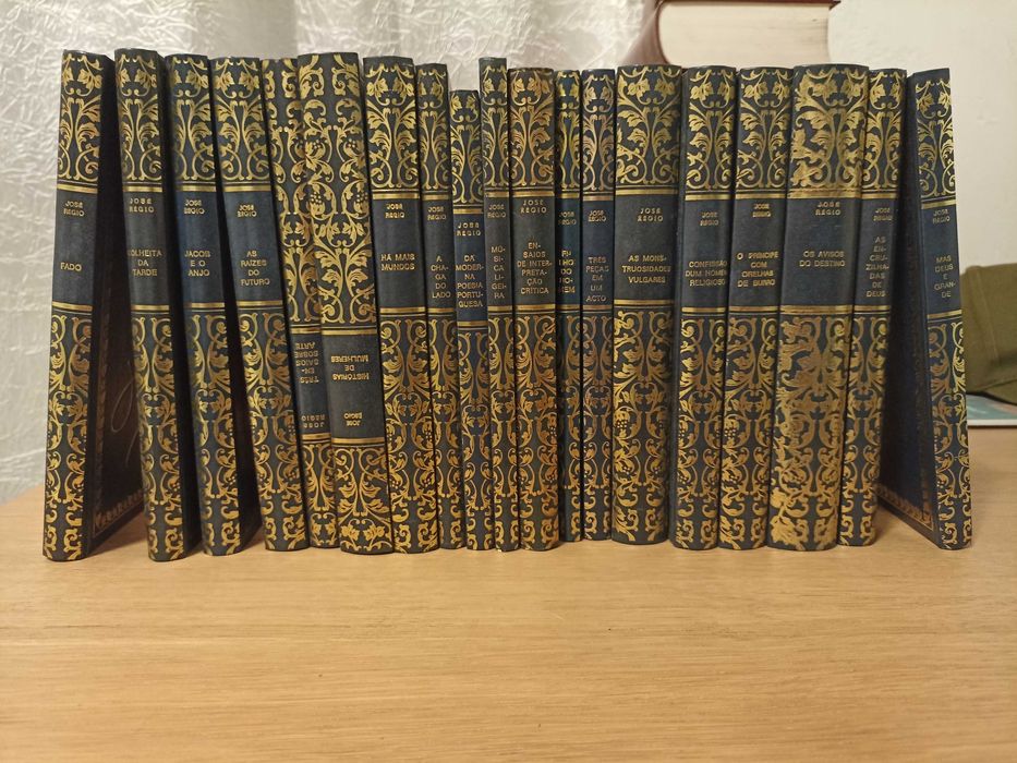 Lote 18 Livros Obras Completas José Régio – Brasília Editora
