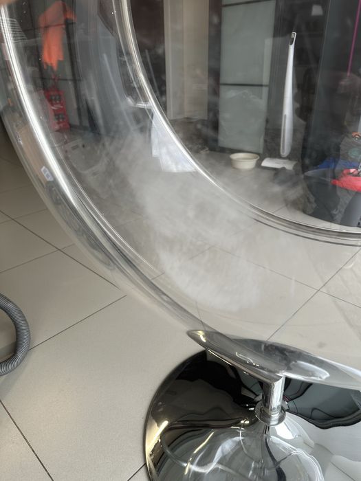 Kokon, hamak, nowoczesne krzesło