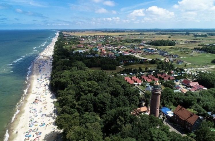 Działka budowlana 10 arów – Śmiechów, 4 km od morza (Gąski)