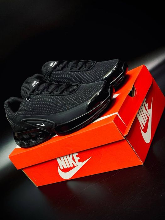 Чоловічі Nike Air Max Dn Triple Black • кромовки найк 43 розмір • чорні лєтні красовки найк • Найки гелеві