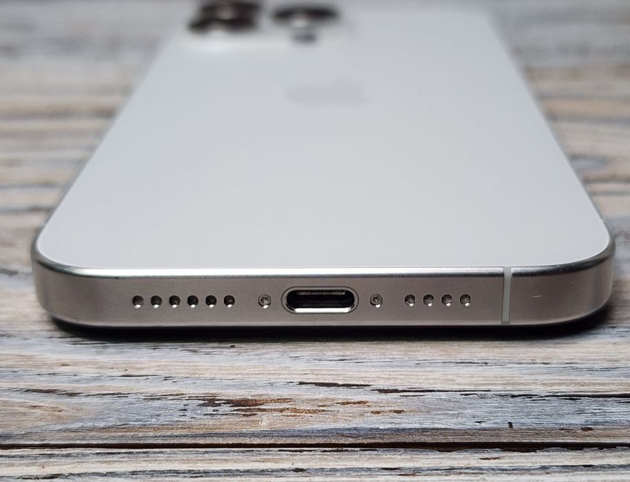 iPhone 15 pro max 256gb Silver eSIM 540$ магазин