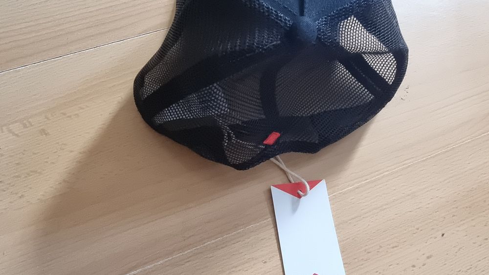 Nowa czapka Lee Cooper