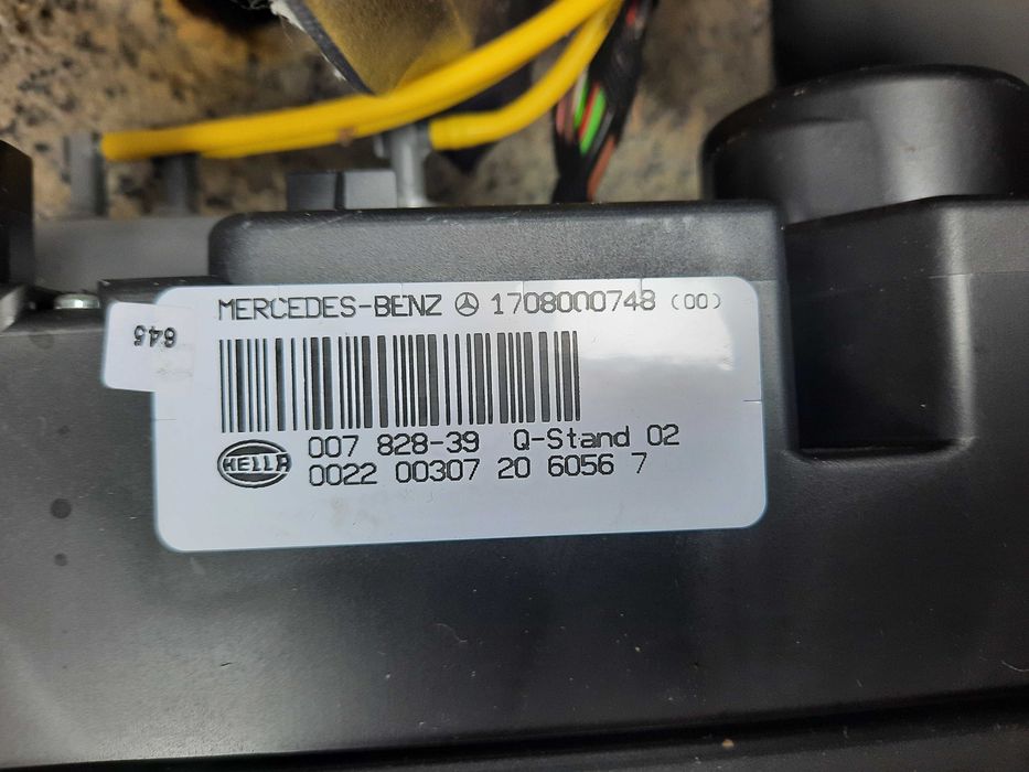 Pompka zamka centralnego 1708.000.748 Mercedes SLK R170 Lift