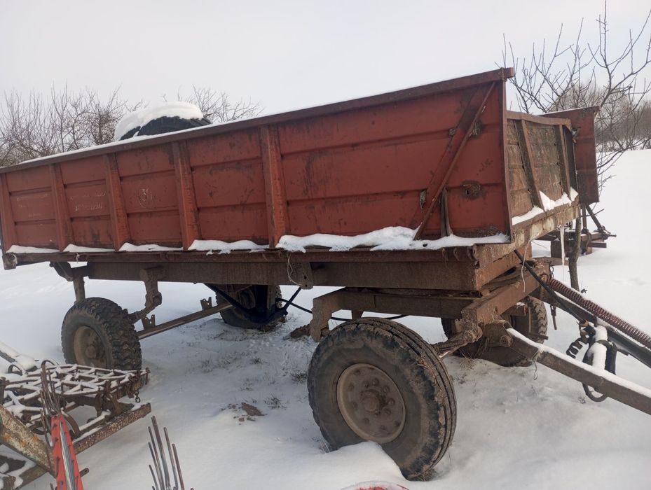 Юмз 6  та сільгоспзнаряддя