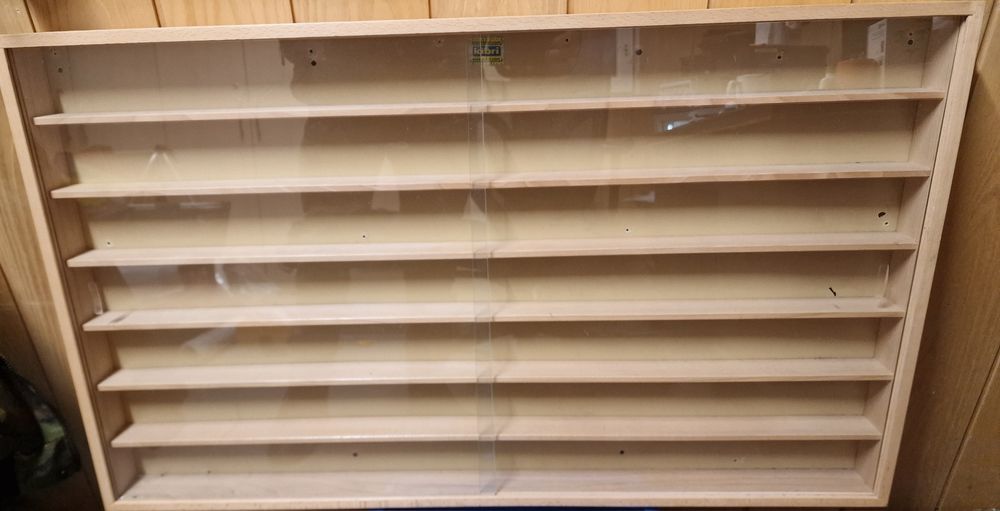 Witryna szklana wisząca na kolekcję lego hot wheels