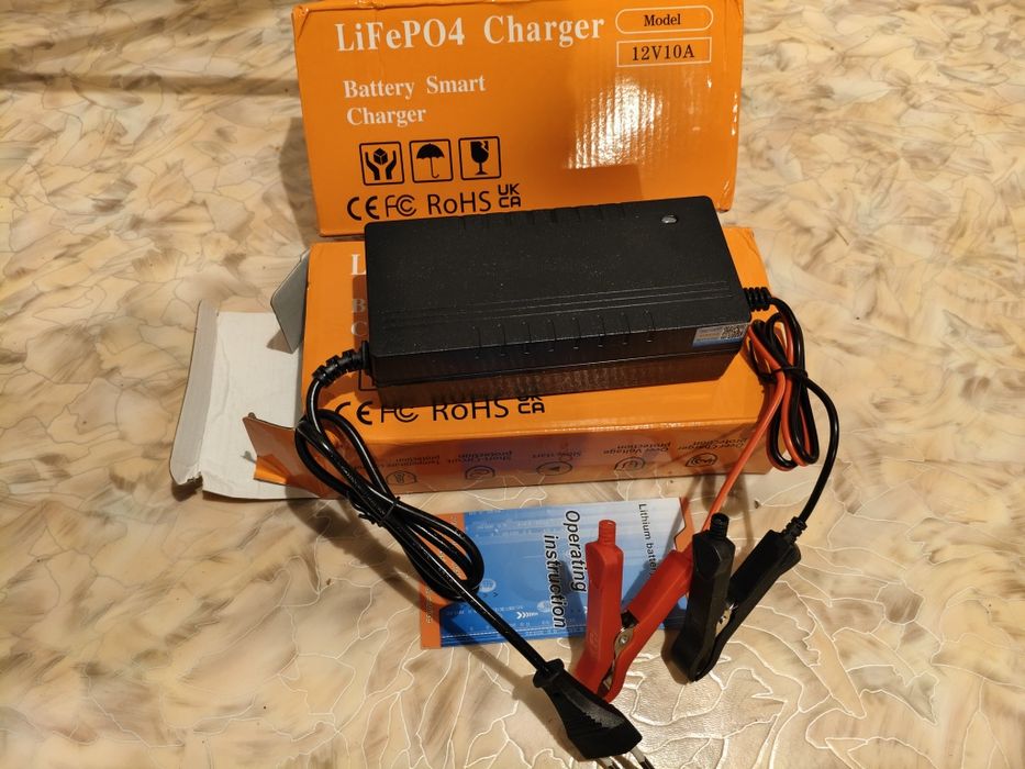 Зарядний пристрій  Lifepo4  10А