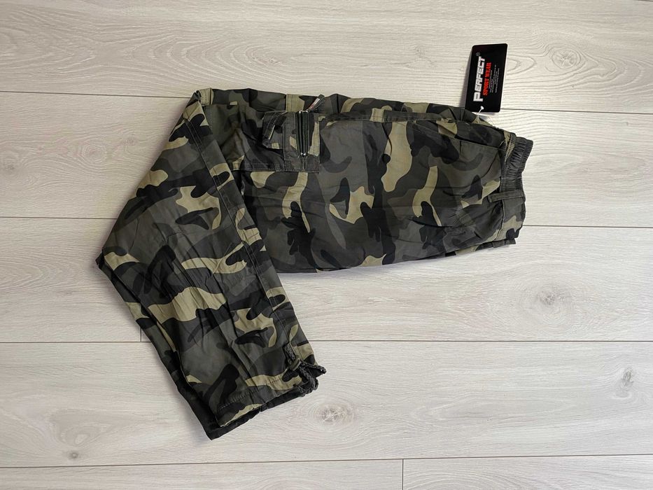 NOWE r.M Ocieplane spodnie bojówki męskie moro