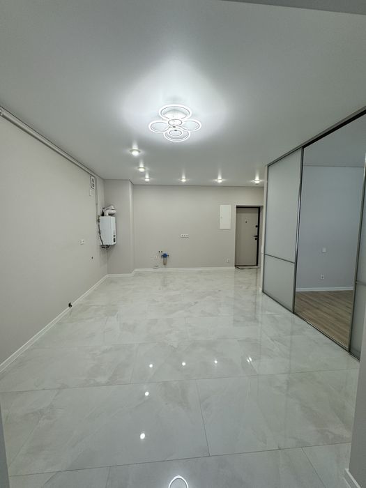 Продаж! Однокімнатна квартира з ремонтом