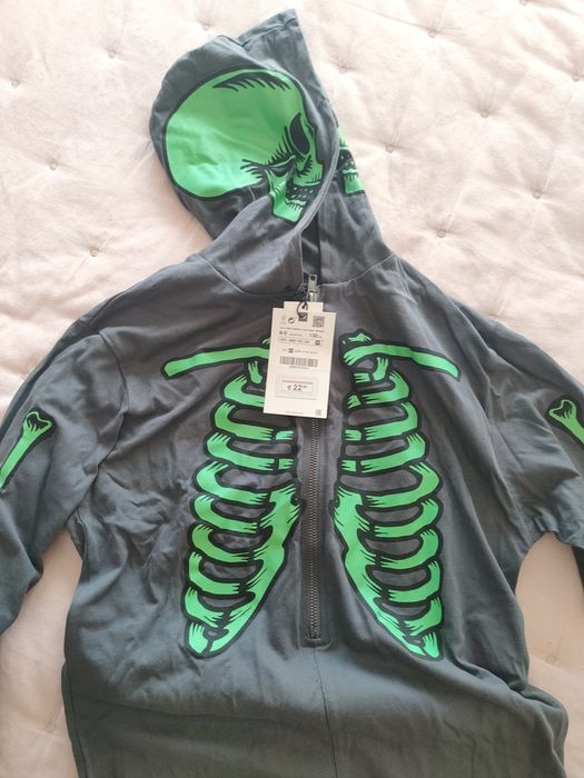 Fato esqueleto novo Zara