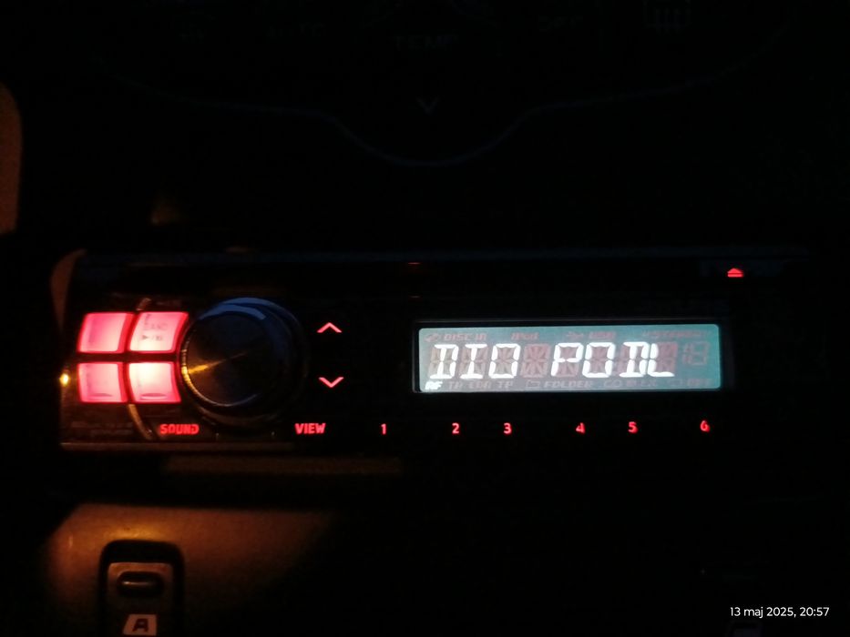 RadioCD iPod AUX USB ALPINE CDE-120 4x50W MP3 Bass Subw Bluetooth 2RCA