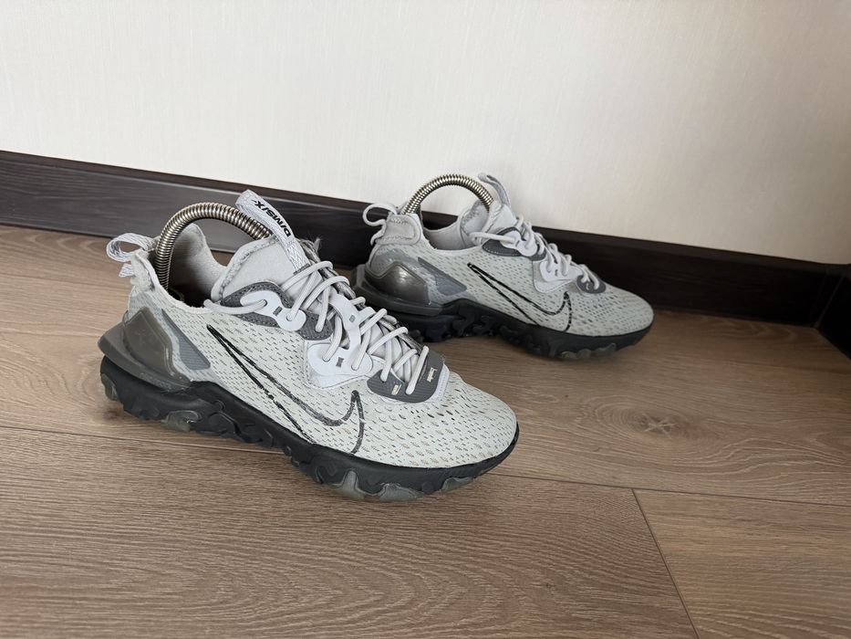 Кросівки Nike React Vision 40 розмір