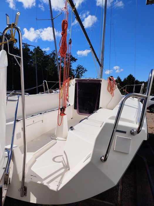 Sprzedam yacht żaglowy Saturn 23 GT turystyczno-regatowy  ,kompletny