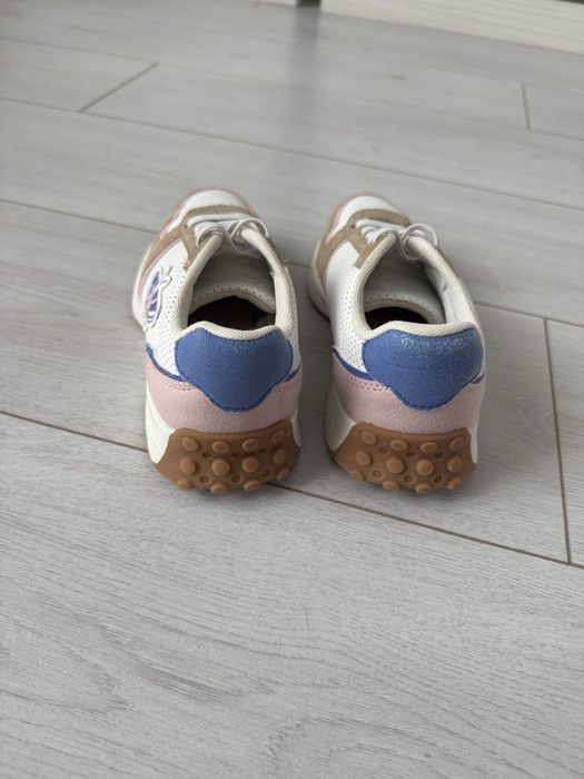 Кроссовки детские  Reserved