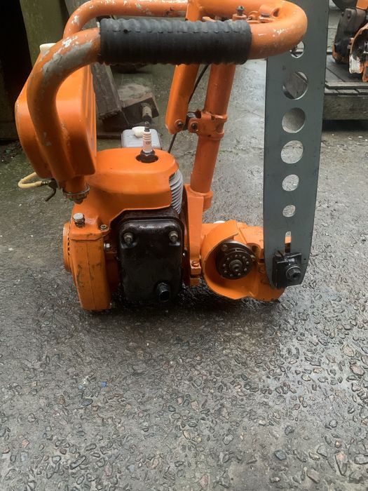 Продам бензопилу урал дружба