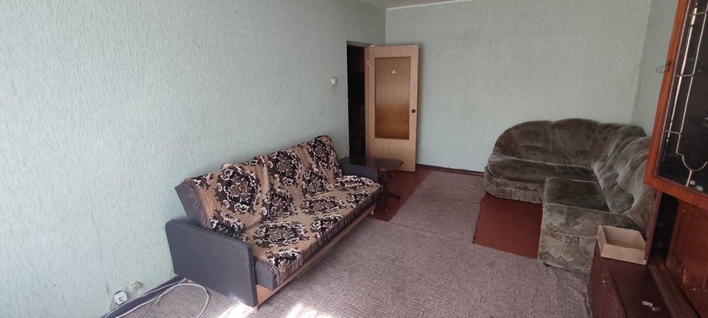 Продаж 3-кімнатної квартири (можливо під бізнес) — м. Обухів