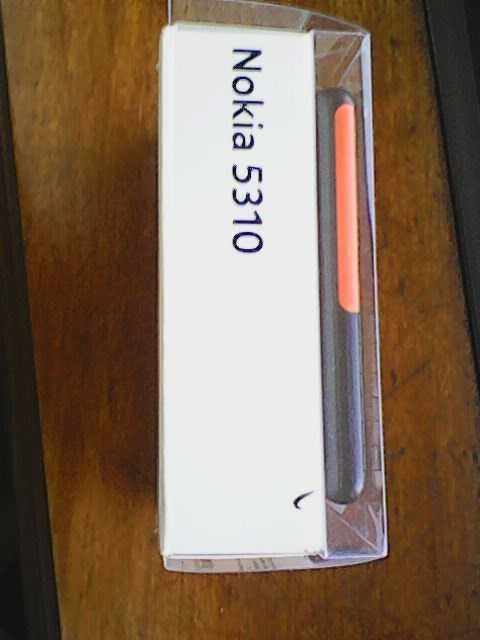 Nokia 218 Dual Sim, e 1-Nokia 213 Dual Sim, usados, de teclas