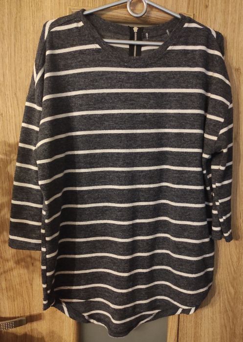 Sprzedam sweter XS