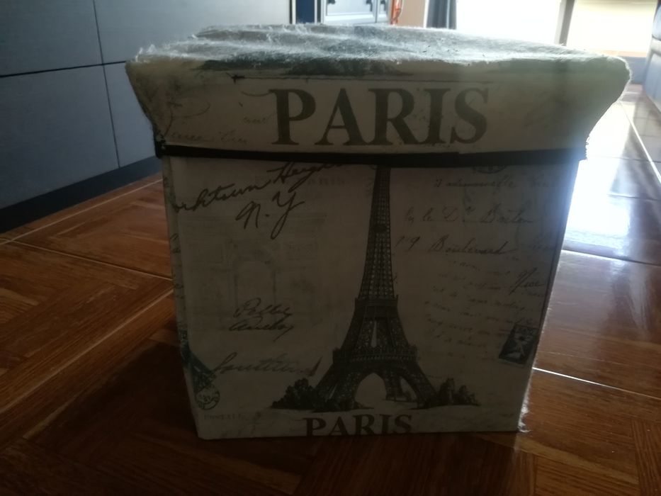 Paris-pattern Raffia-style Bench