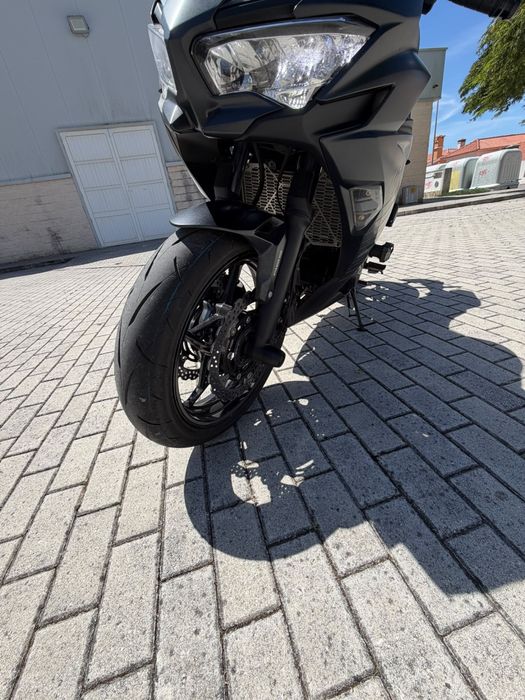 Kawasaki Ninja 650cc 2025