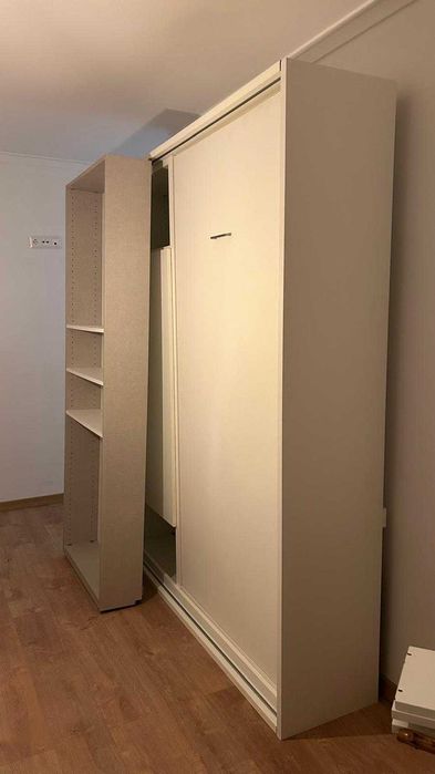 Armário com cama rebatível - Ótimo estado