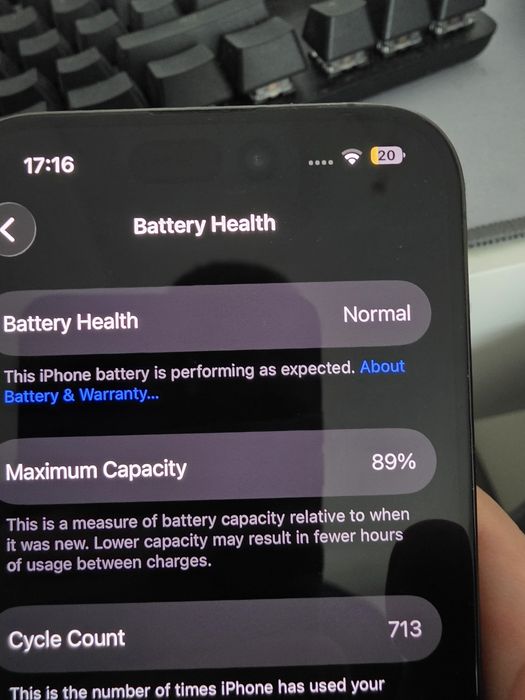 Iphone 15 PRO + Apple Watch  SE2