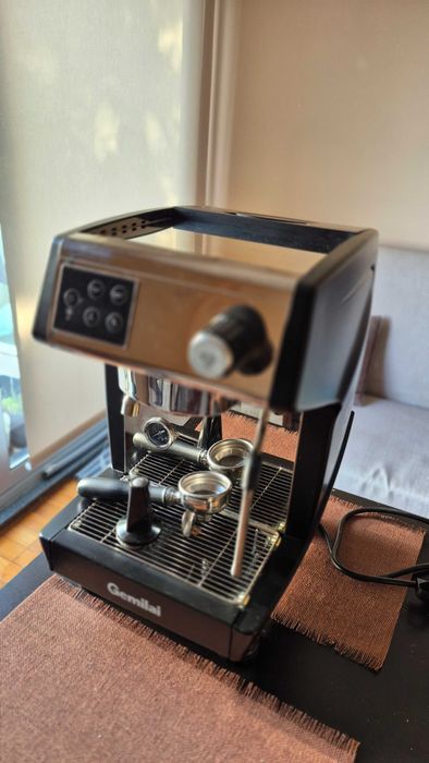 Máquina de café Gemilai CRM3200D
