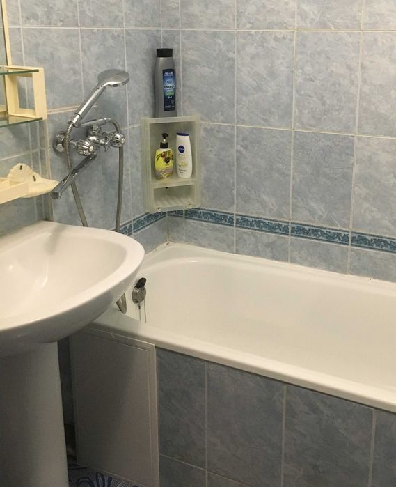 Квартира погодинно 3г-300, доба 600