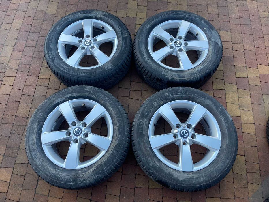 4082. Koła zimowe Mazda Cx-3 Hyundai Kia 5x114.3 215/60/16 Toyo 2024r