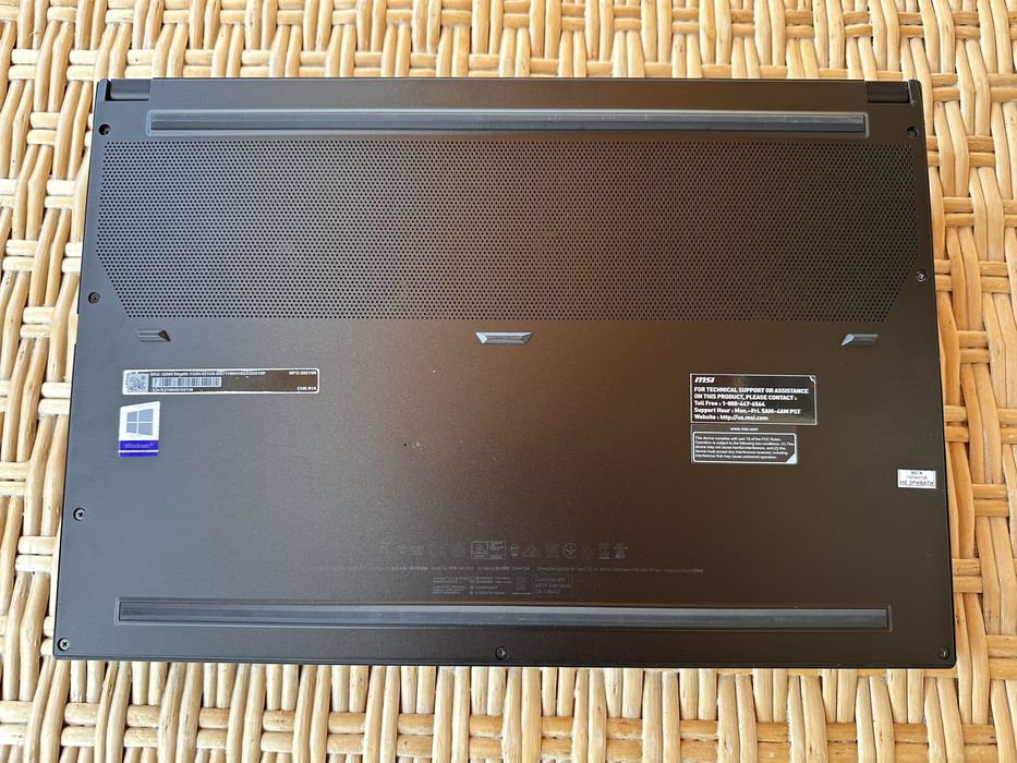 Ноутбук MSI GS66 Stealth 11UH: Core i7-11800Н / RAM 32ГБ / GeForce RTX 3080, 16 ГБ / SSD 1 ТБ / 15.6", QHD 240 Гц / Б/В